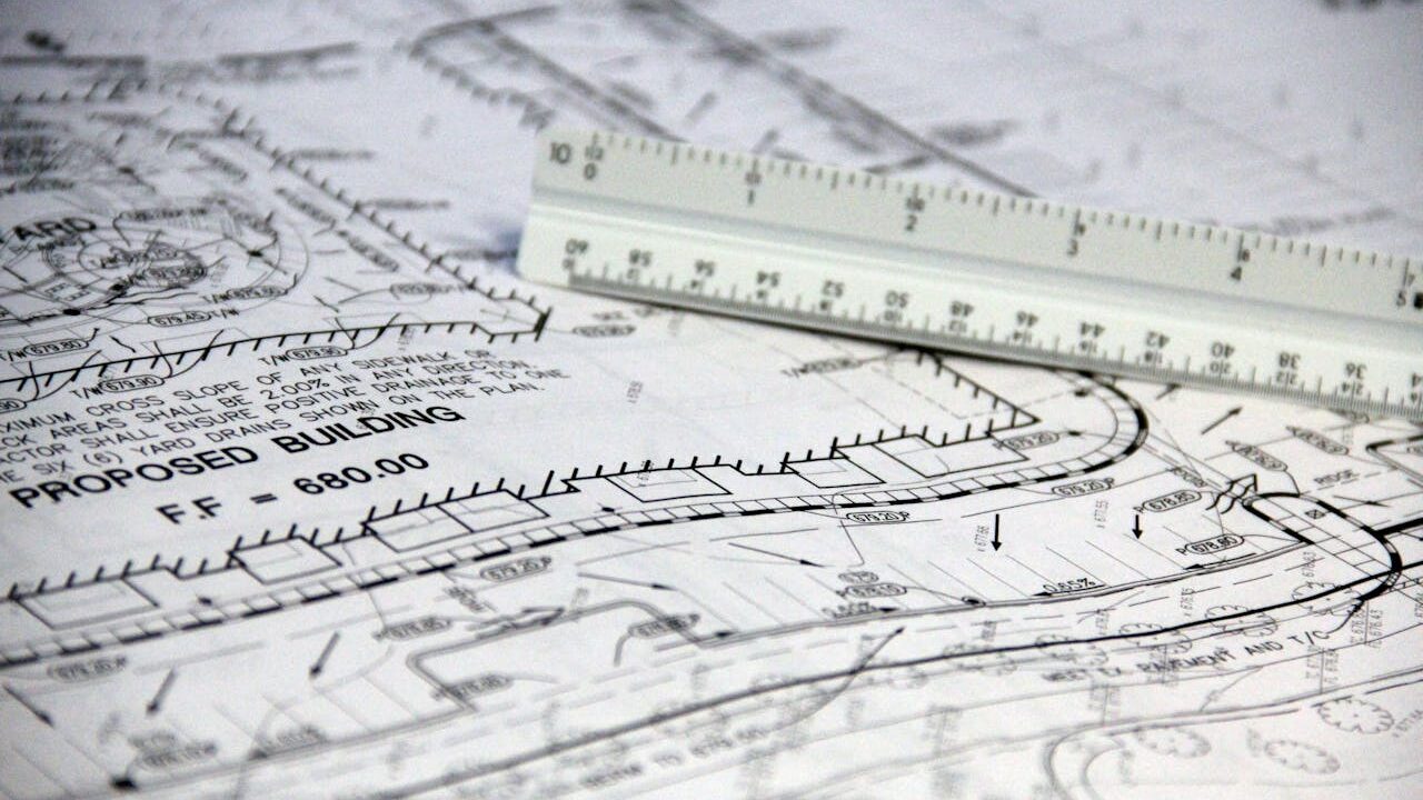 Real Estate Development Laws in the UAE: A Guide for Construction Professionals